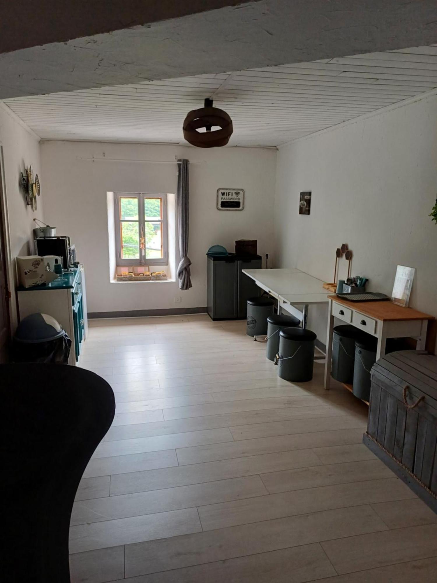 Auberge Des Platanes Villevocance 외부 사진